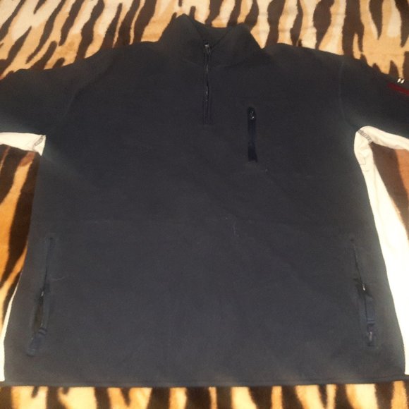 !!!TOMMY HILFIGHER FLEECE FOR SALE!!! - Picture 1 of 4